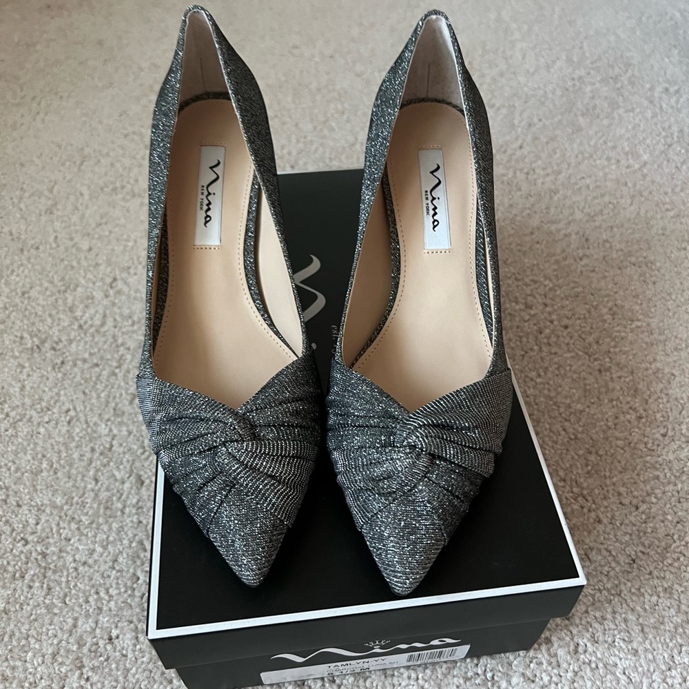 Nina Tamlyn-YY  Women's Charcoal Luna Shine  Heels